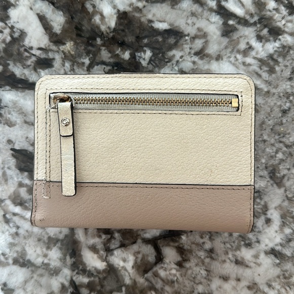 Kate Spade Wallet - Picture 2 of 3
